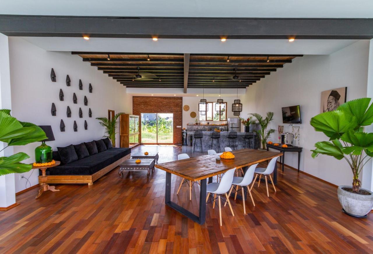 Wampu Villa Seminyak (Bali)